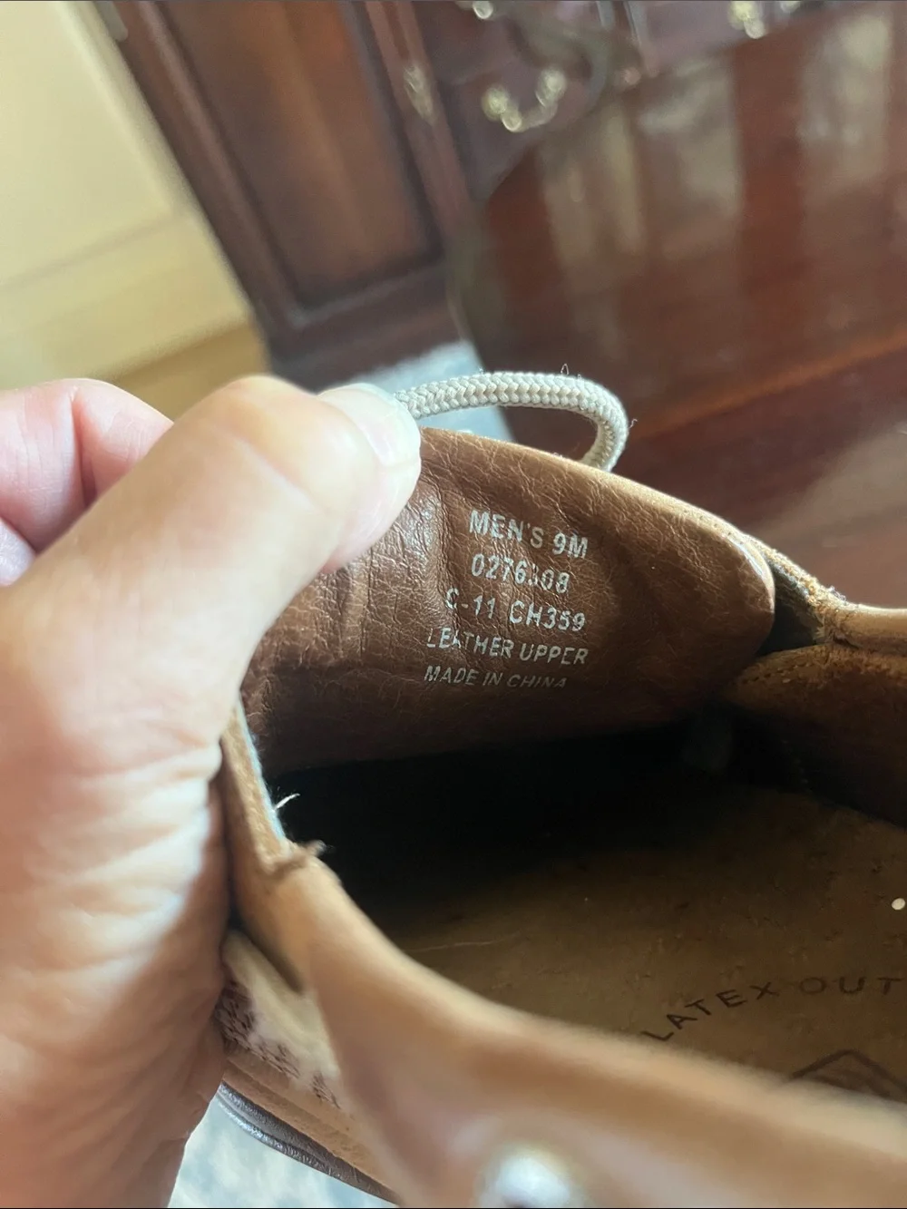 Sperry Men’s Classic Tan Leather Boat Shoes
